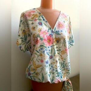 Lightweight for summer! West K, Medium, surplice floral tie waist shirt.